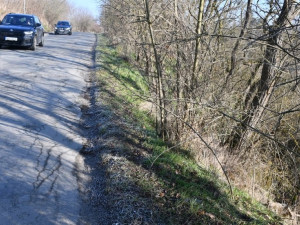 Startuje oprava Plzeňské cesty. Vždy zůstane průjezdný jeden jízdní pruh pro kyvadlový provoz řízený světly