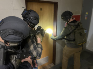 Policejní zásah u kampusu ŽČU