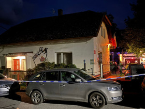 Kriminalisté opět zadrželi nechvalně známého vůdce sekty a tentokrát je to vážné. Měl vyhrožovat soudkyni