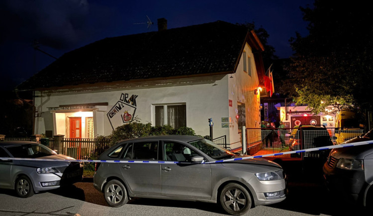 V sídle sekty v Plasích už policie v minulosti několikrát zasahovala