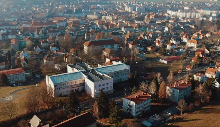 Kraj bude v Sušické nemocnici dotovat pohotovosti a postaví základnu záchranky