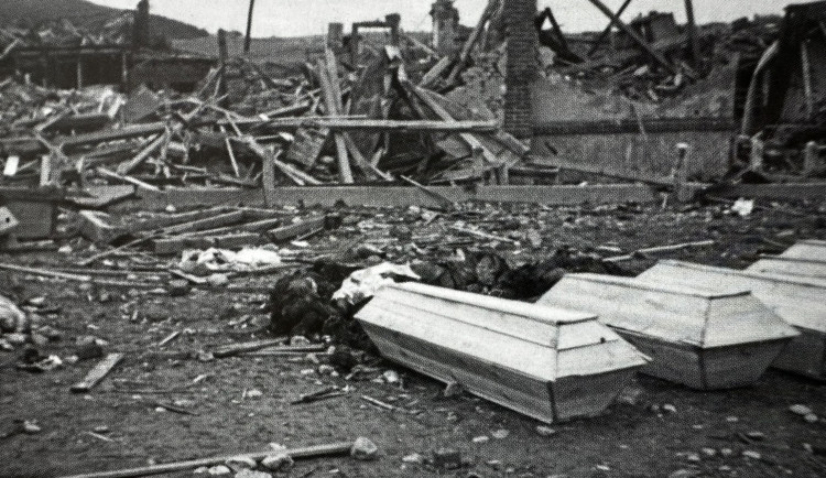 Děsivý masakr zažila před 80 lety Plzeň. Při obřím náletu spojeneckých bombardérů zahynulo minimálně 850 osob