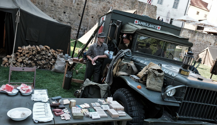 Americká polní nemocnice při Slavnostech svobody - ilustrační foto