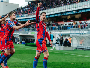 Fotbalisté Plzně si výhrou 4:2 nad Duklou pojistili druhé místo před nadstavbou