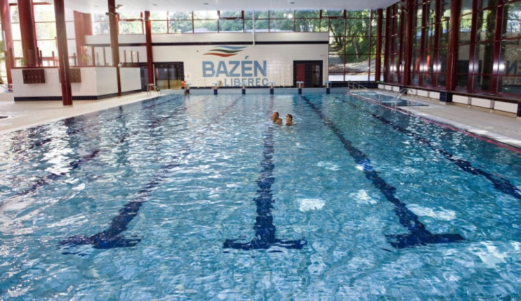 Město Liberec schválilo dotaci na rekonstrukci bazénu a průběh stavby