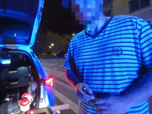 Banální přestupek odhalil kolosální průšvih řidiče. Toho na silnici potkat nechcete