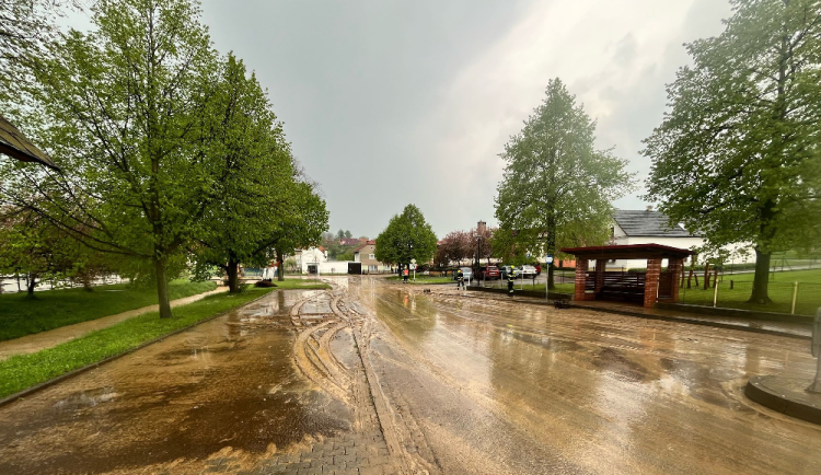 Až 72 900 Kč mimořádné okamžité pomoci pro postižené bouřkami na Olomoucku