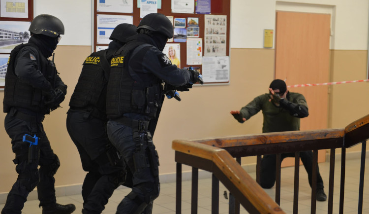 Z úřadu práce v Železném Brodě se bude ozývat střelba. Proběhne tam cvičení IZS