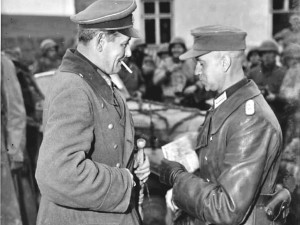 Když bylo vše dojednáno gen. von Wietersheim si venku vykouřil cigaretu, kterou mu podal jeho pobočník