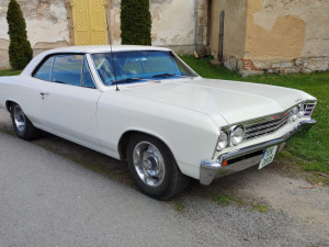 Soutěž o nejhlasitější výfuk i koncerty, slavnosti doplní sraz amerických aut