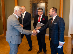 Prezident Petr Pavel jednal s rektorem ZČU o vysoké škole v Karlovarském kraji