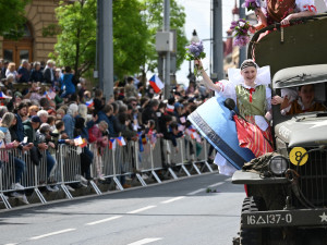 FOTO: Více tanků i letadel, Plzeň ožila oblíbeným Konvojem svobody