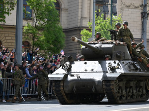 FOTO: Více tanků i letadel, Plzeň ožila oblíbeným Konvojem svobody