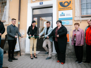 Město Touškov převzalo poštu a rozšiřuje služby občanům