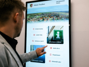 Město Touškov převzalo poštu a rozšiřuje služby občanům