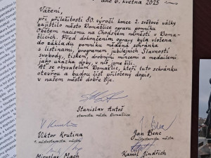 Opravený pomník obětem nacismu v sobě nese schránku pro budoucí generace