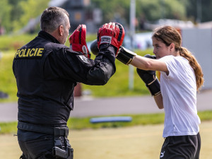 Přijďte si zatrénovat s policisty nebo nahlédnout do zákulisí cizinářů