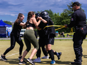 Přijďte si zatrénovat s policisty nebo nahlédnout do zákulisí cizinářů