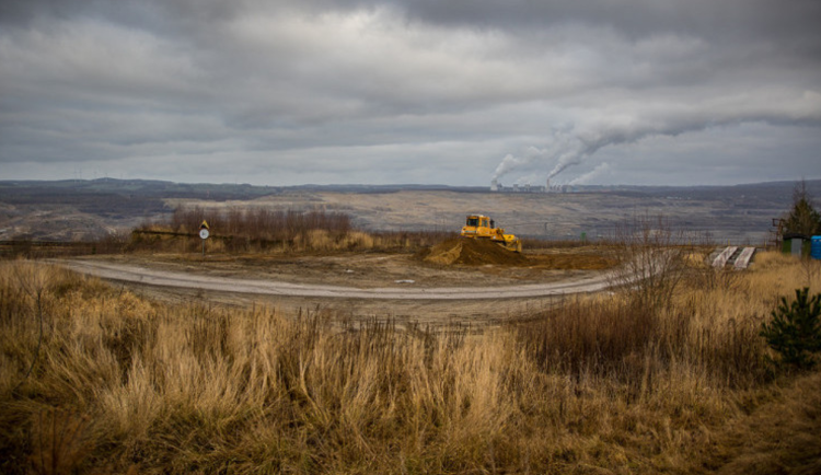 Limity hluku v okolí Turówa byly loni porušeny jen krátkodobě. Zato častěji