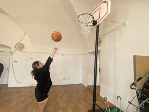 I letos mohou lidé přispět na vybavení posiloven klubů pro děti a mládež z ulice