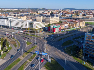 Během letních prázdnin se začne s opravou tramvajové trati ve frekventované křižovatce U Jána