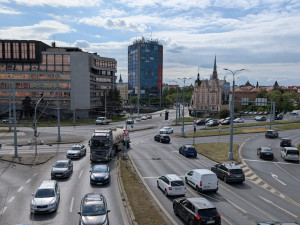 Během letních prázdnin se začne s opravou tramvajové trati ve frekventované křižovatce U Jána