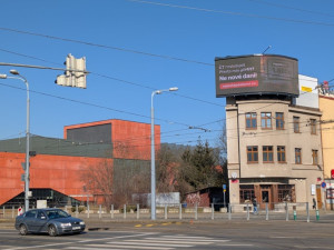 Reklamní divočina v centru města končí, vizuální smog zkrotí nová pravidla