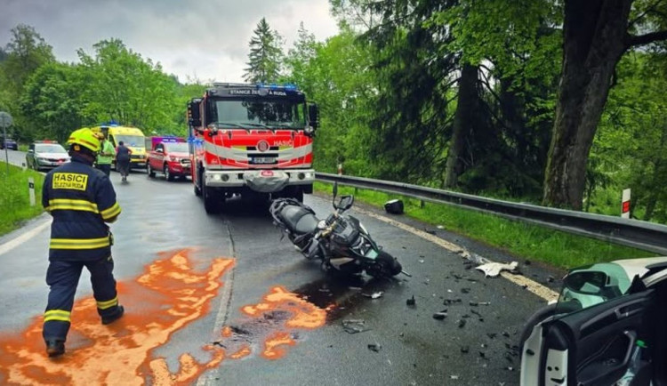 Nehoda se stala jen nedaleko od hraničního přechodu