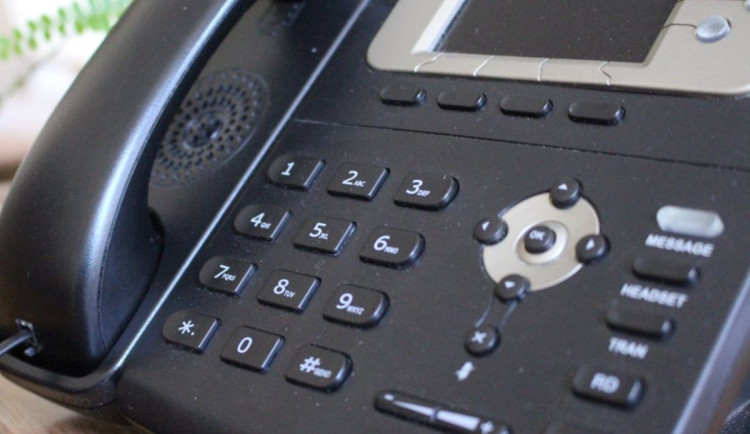 Asi mám infarkt, oznámila žena v Jablonci telefonem strážníkům. Bleskově zasáhli