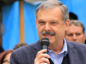 Bývalý vlivný poslanec SOCDEM Votava opouští stranu, odmítá spolupráci se Stačilo!