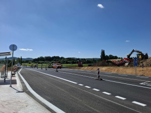 Končí nepříjemná objížďka na silnici I/22 u Domažlic, kde se přestavovala křižovatka