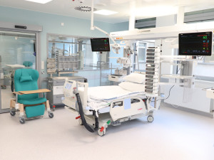Fakultní nemocnice Plzeň dvojnásobila za 180 milionů počet lůžek kardiologie