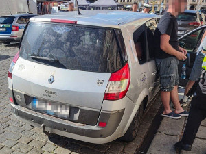 Malý problém odhalil u ledově klidného motoristy mnohem závažnější potíže