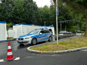 Stanoviště německé policie za hraničním přechodem Rozvadov