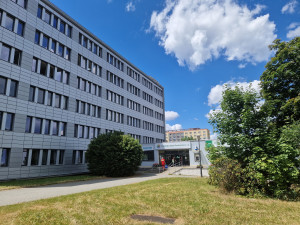 Dětské lékařky musí kvůli stavbě opustit své ordinace, nabízené náhradní prosty jim nevyhovují