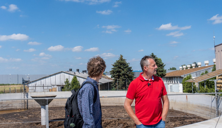Zbůch prošlapává novou cestu k levnější elektřině. Sází na komunitní energetiku