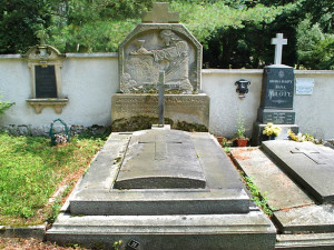 Náhrobek vojenského lékaře Václava Miloty a jeho rodiny