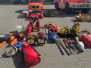 Plzeňští hasiči vyrazili do Řecka, budou tam v pohotovosti kvůli lesním požárům