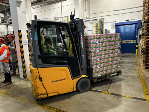 Češi objevili kouzlo RTD koktejlů v plechovce. Letos jich v Plzni vyrobí 14 milionů kusů