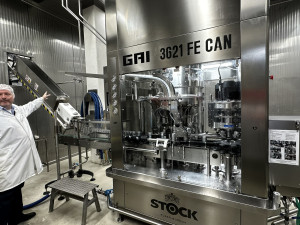 Češi objevili kouzlo RTD koktejlů v plechovce. Letos jich v Plzni vyrobí 14 milionů kusů