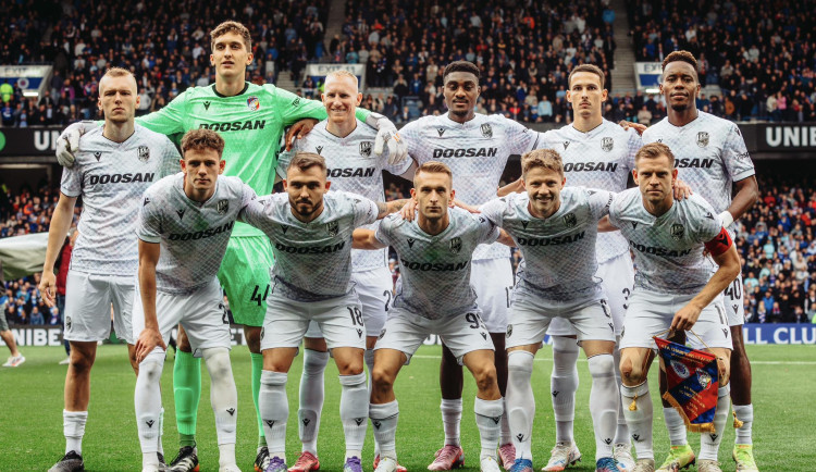 Fotbalisté Plzně prohráli v Glasgow 0:3 a v Lize mistrů se jim vzdálil postup