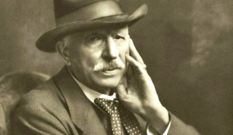 Chotěboř připomene 90 let od úmrtí spisovatele Ignáta Herrmanna, tamního rodáka