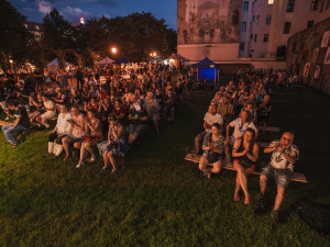 Západočeská metropole ožije hudbou. Na osmi scénách se představí přes 150 účinkujících