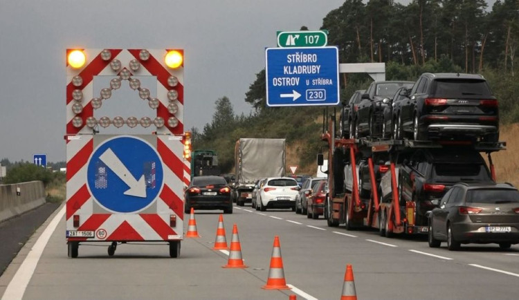 ŘSD opravuje další úsek D5 na Tachovsku ve směru na Plzeň za 576 milionů