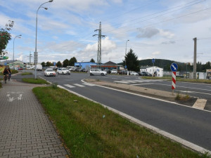 Rušnou křižovatku čekají změny, ovlivní průjezd vozů MHD i chodce