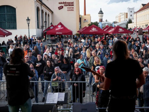 Gambrinus Rock Fest v Prazdroji nabídne říznou muziku i pivo od rockerů