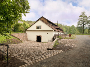 Akce se uskuteční v prostředí malebného hamru.