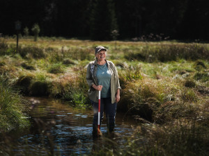 Šumava jsou hory vod a mokřadů, miluji tuhle krajinu, říká oceňovaná odbornice