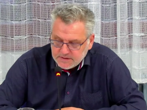Politik obviněný z dotačního podvodu končí na pozici radního Domažlic