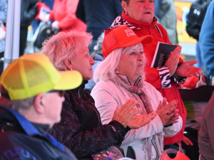 Babiš šel na akci ANO v Plzni do ostrého konfliktu se studenty. Došlo i na Jezulátko